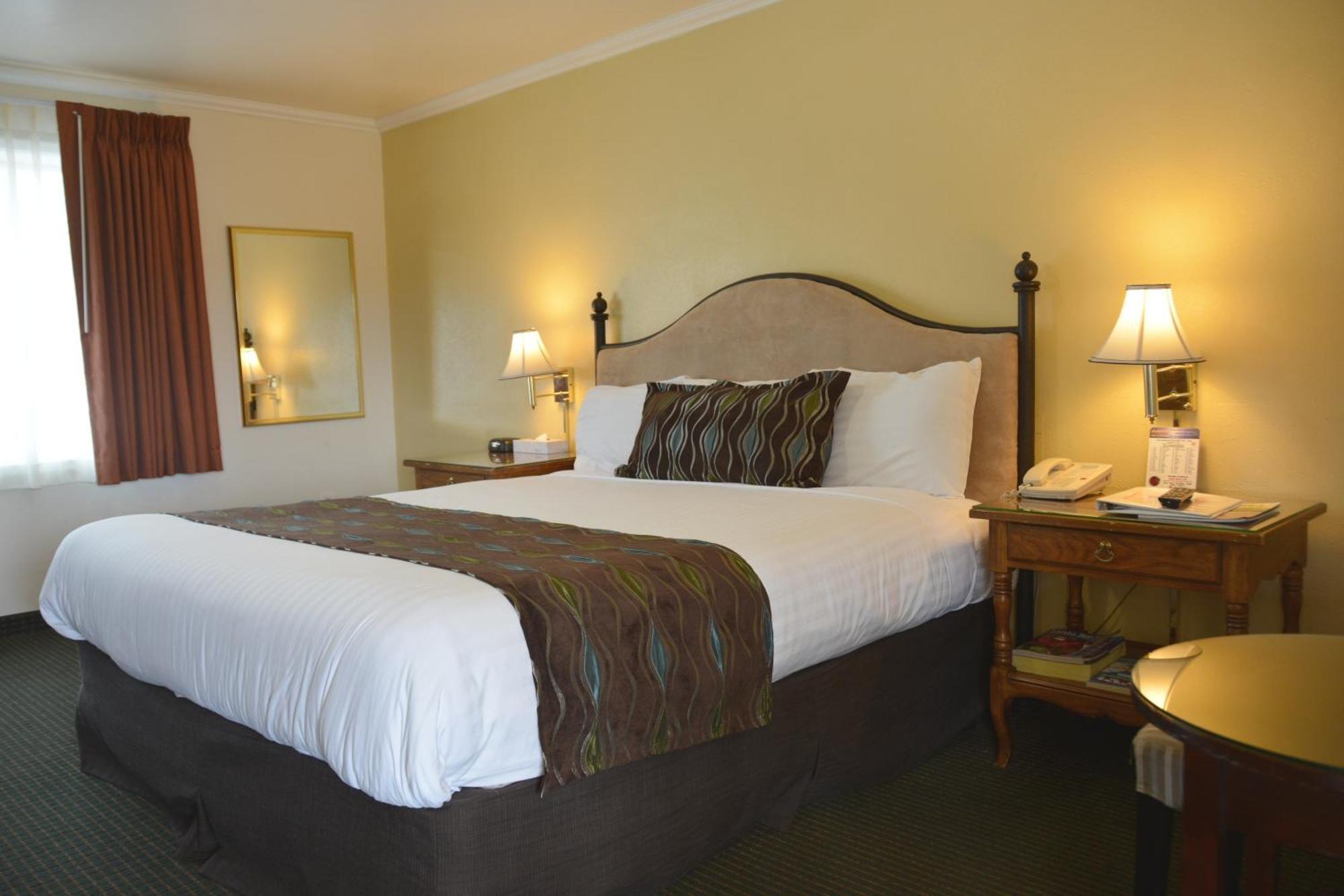 Oasis Inn And Suites Santa Barbara Phòng bức ảnh
